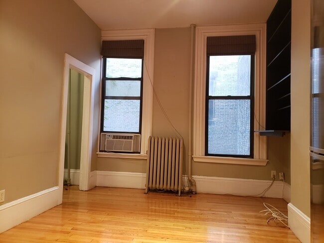 Photo - 141 Arlington St Unidad 2