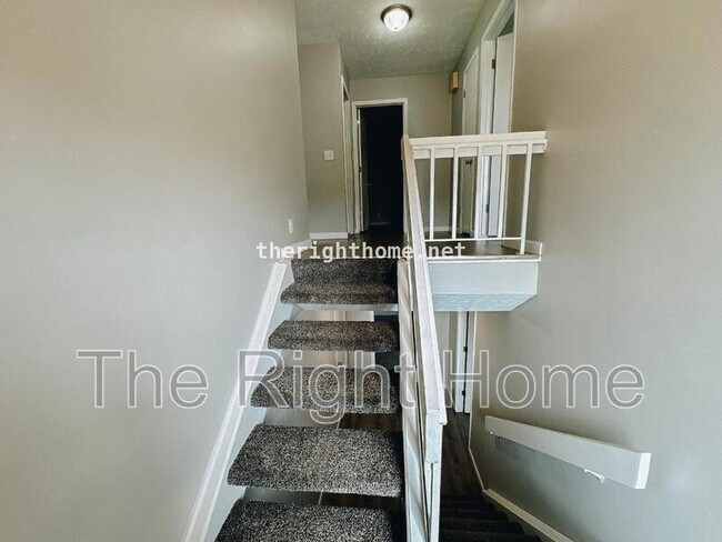 Photo - 5141 Raven Oaks Cir