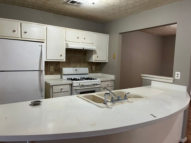 Photo - Ranch style home in Stockbridge