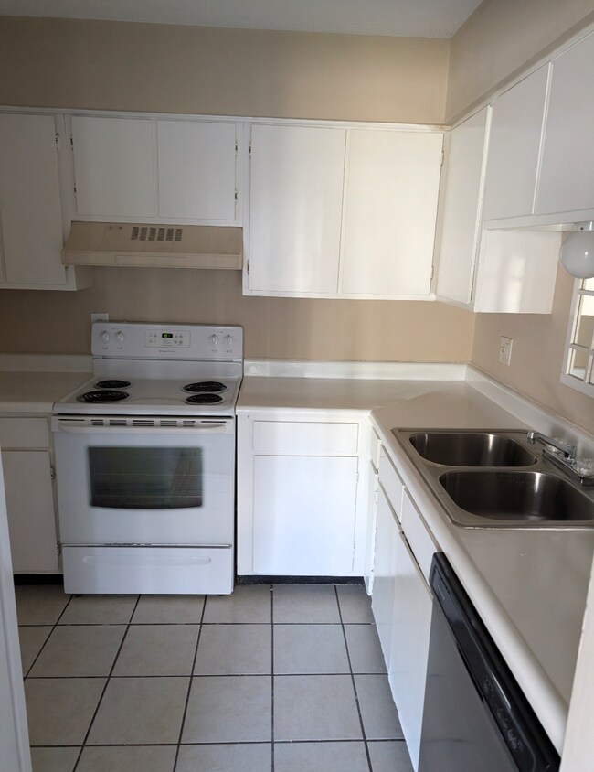 1161 Lake Ave Unit 119c