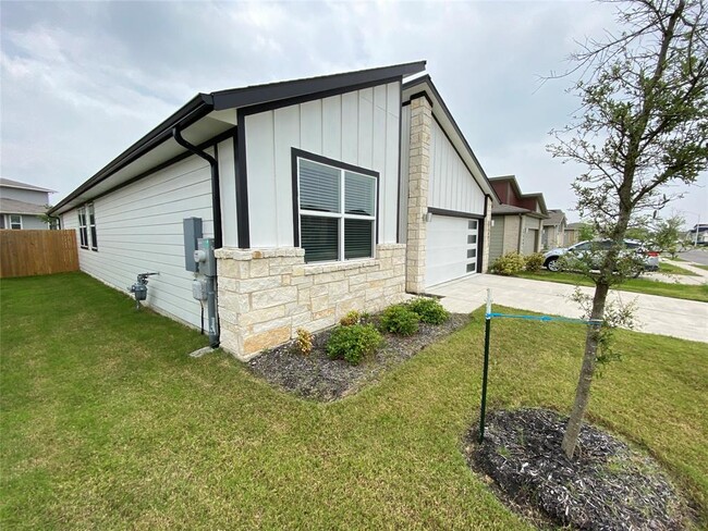 Photo - 14013 Neskar Dr