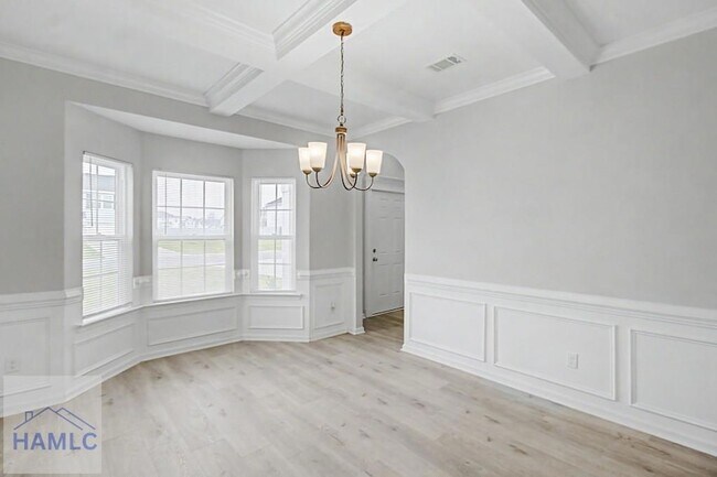 Photo - 18 Sunflower Cir NE