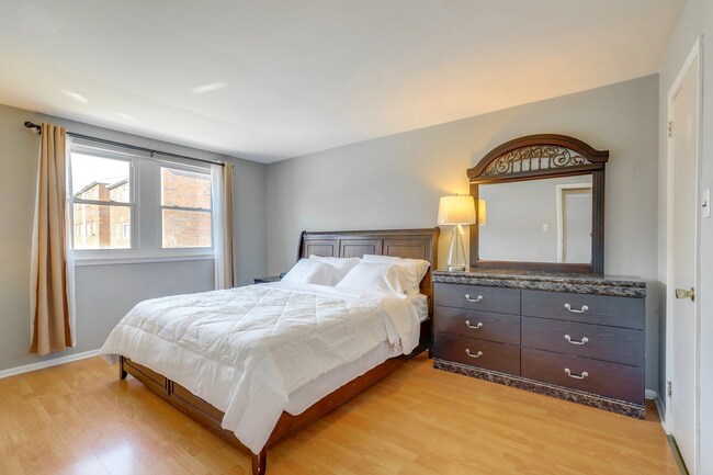 Photo - 9192 Frankford Ave Unit 2