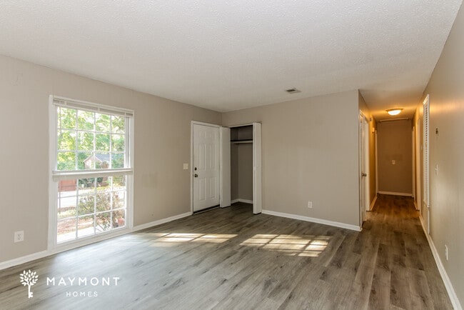 Photo - 285 Piney Grove Rd