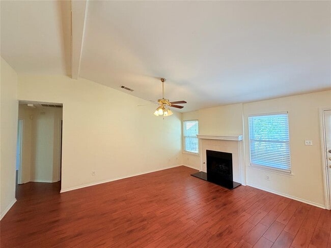 Photo - 1703 Hatch Rd