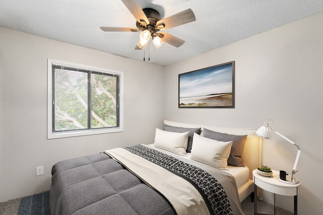 Bridlewood Apartments