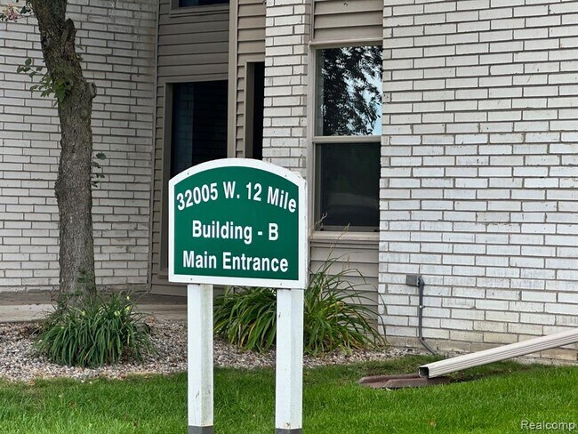 Photo - 32005 W 12 Mile Rd Unit 109