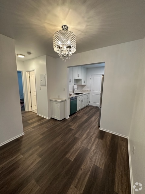 Building Photo - 6108 Carmen Pl Unit 4 Rental
