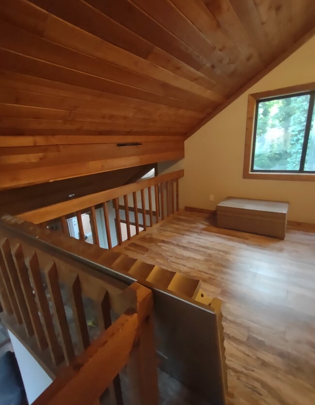 Photo - Room in House on New Crossing Trail E