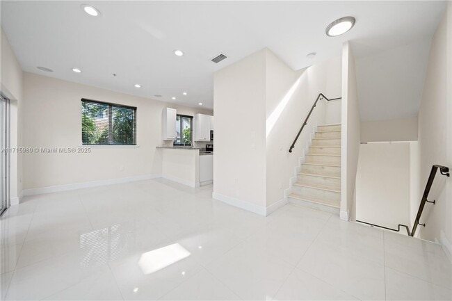 2951 Virginia St Unit 2957