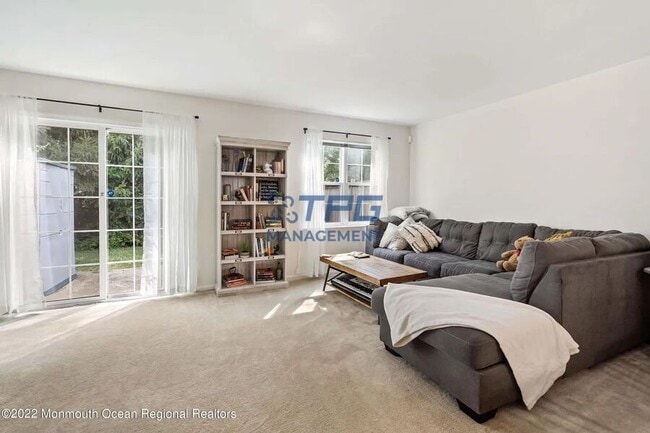 Photo - 109 Sandpiper Ln