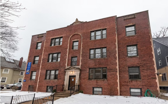 Photo - 918 Crain St Unit GDN