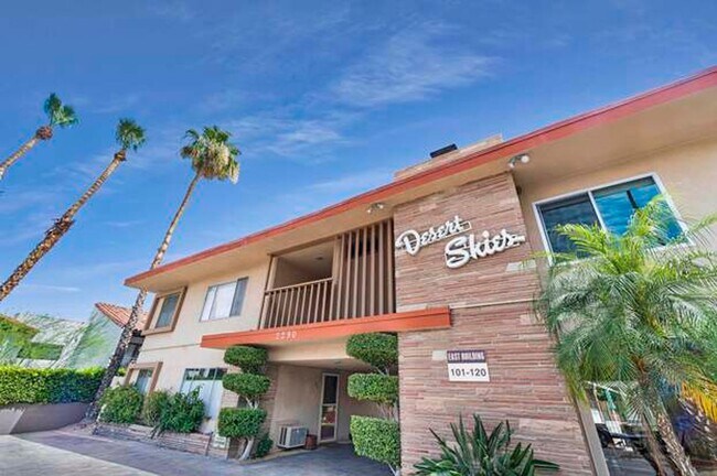 Photo - Desert Skies. Unfurnished, Long Term Unit 117