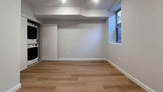 Photo - 4217 Mantua Ave Unit B (2)