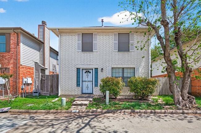 Building Photo - 8617 Mapletwist St