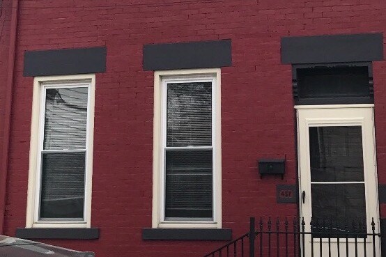 Photo - 457 Cedarville St