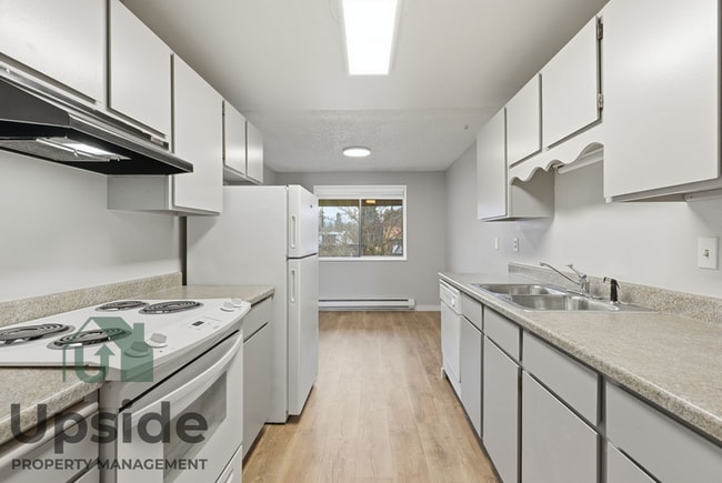 Photo - 213 N Felts Rd