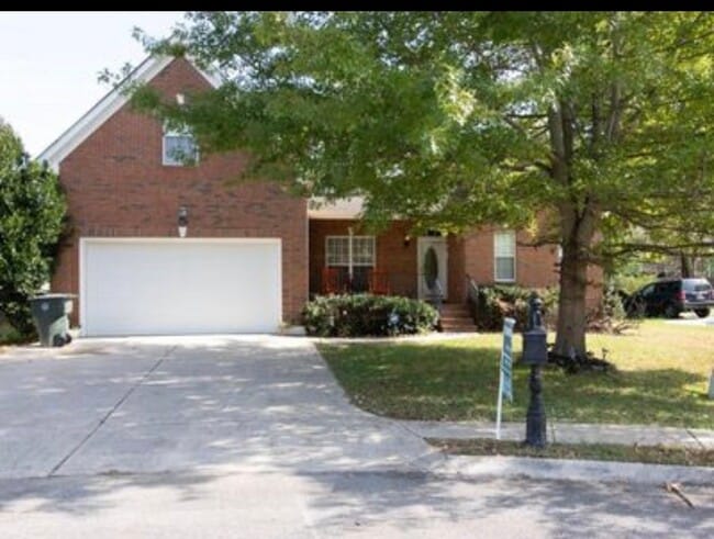 Photo - 812 Westin Ct