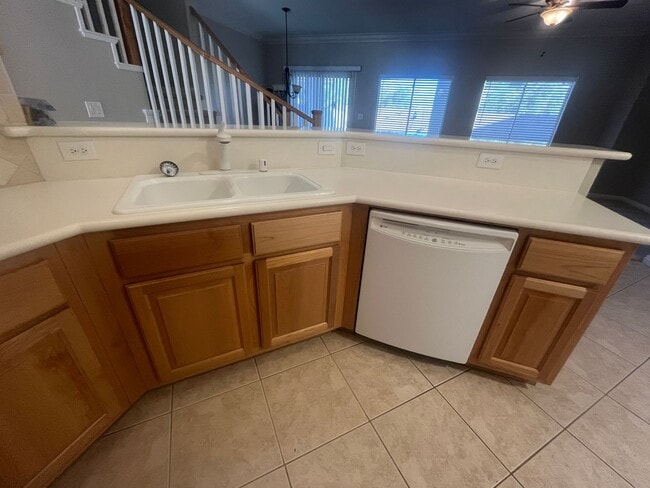 Photo - 3 Bedroom Townhome - Centennial Hills