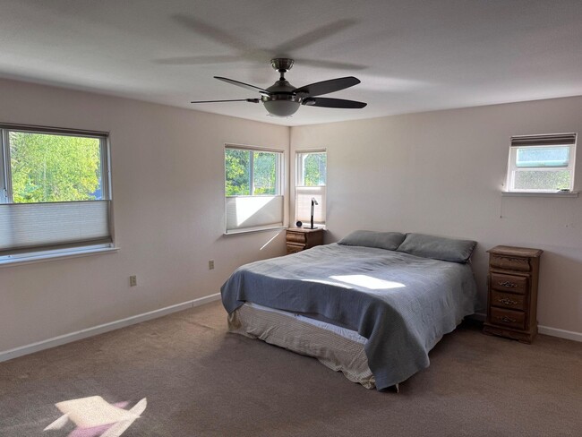 Photo - 1580 Whitman Rd Unit Room 2-S