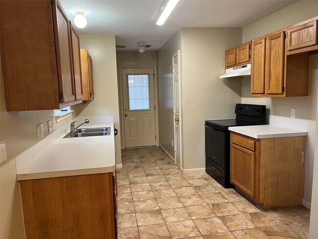 Photo - 5314 Tallowpine Terrace
