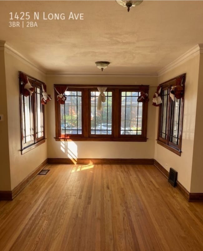 Photo - 1425 N Long Ave