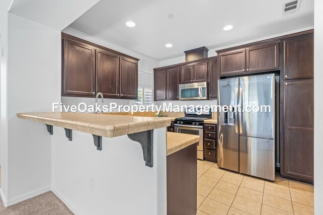 Building Photo - 101 Matisse Ln Rental