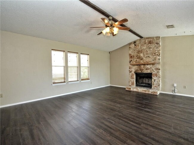 8407 Gallatin Dr