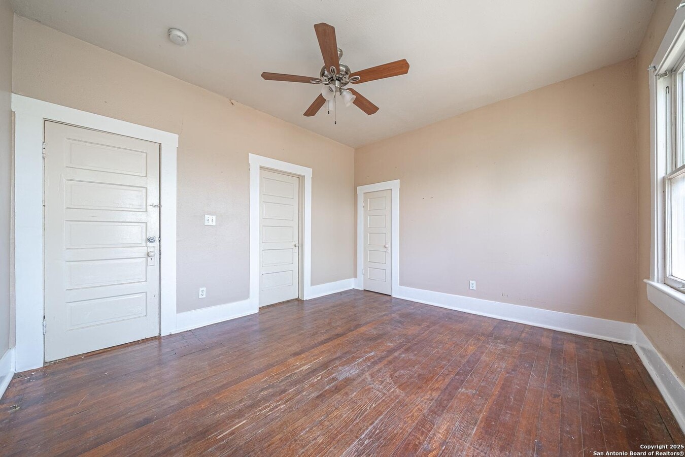 Photo - 204 Mt Vernon Ct