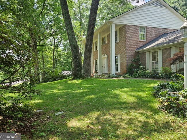 Photo - 615 Kings Rd