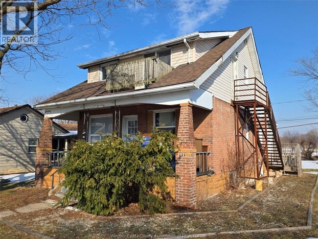 Photo - 1244 McKay Ave