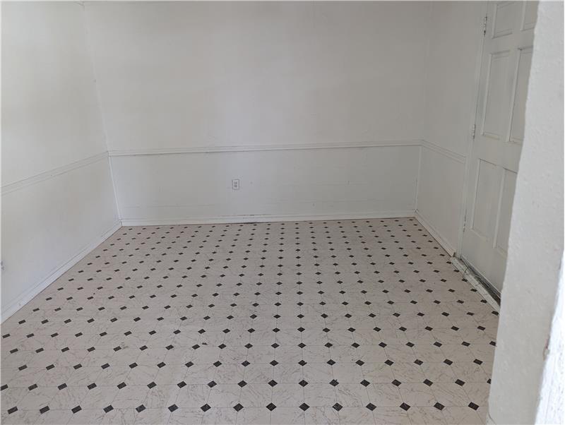 Photo - 204 West End Ave Unit Apt. B