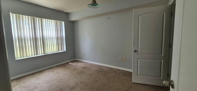 Photo - 138 SW Peacock Blvd Unit 107