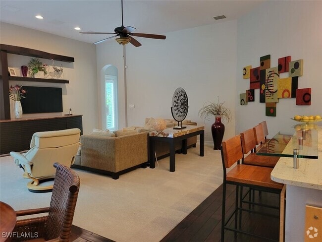 Building Photo - 14520 Ocean Bluff Dr Rental