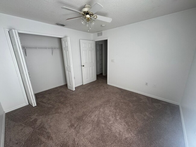 Photo - 27 Flatfish Dr