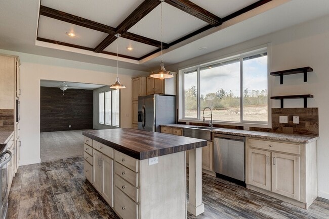 Photo - 3 Bed 2 Bath Pet Friendly Home
