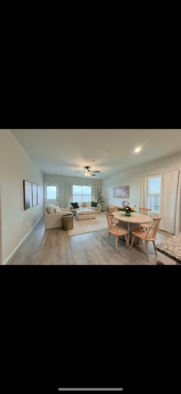 Photo - 518 Pleasanton Way