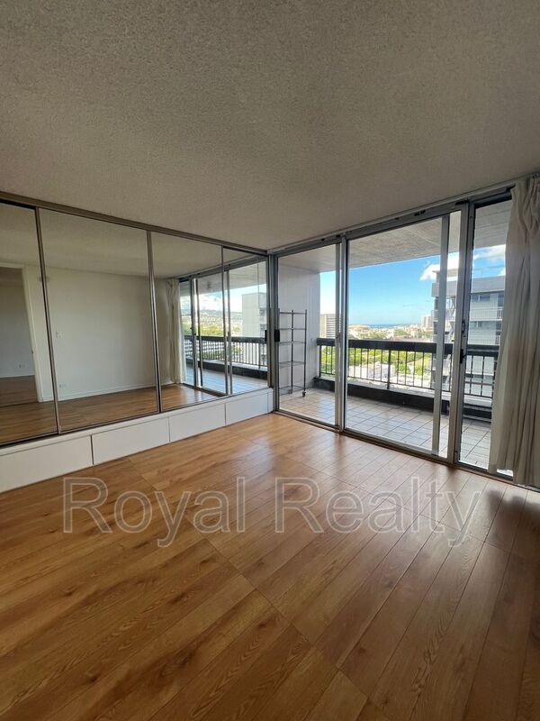 Building Photo - 775 Kinalau Pl Rental
