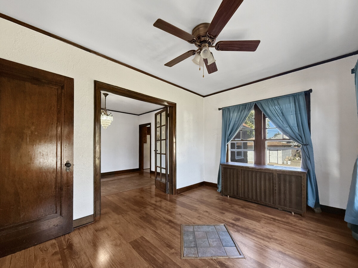 Photo - 60 E 162nd St