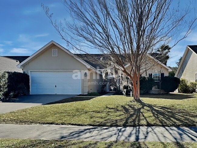 Building Photo - 64 Lancaster Way