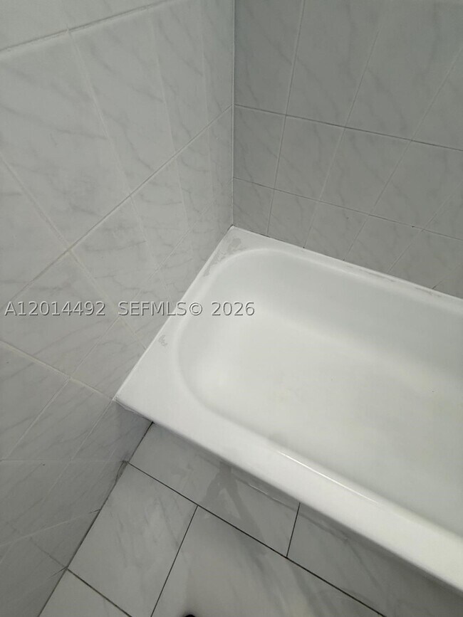 Photo - 2212 W 74th St Unit 201-28