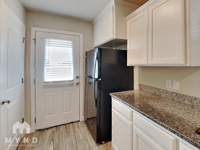 Photo - 740 Rolling Terrace Cir