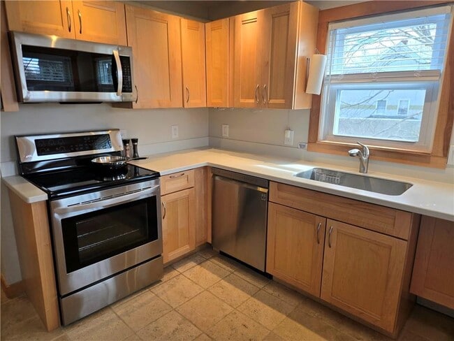 Photo - 8 Caswell Ave Unit D