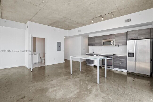 Photo - 151 SE 1st St Unit 3511