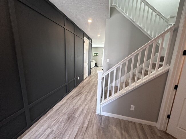 Photo - 1533 W 250 N