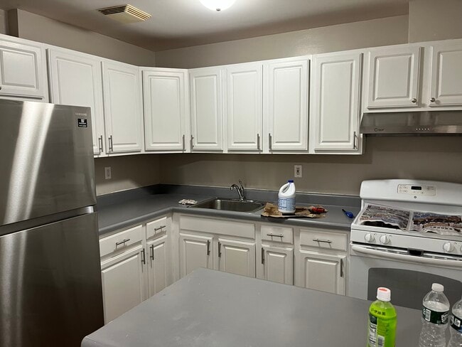 Photo - 1064 Lafayette Ave Unit 1/F