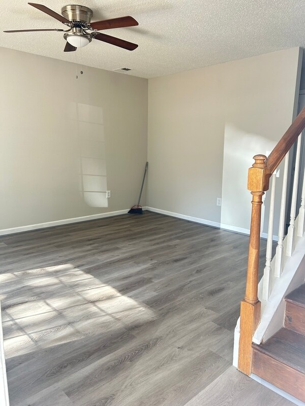 Photo - 21B Eastland Dr - 1