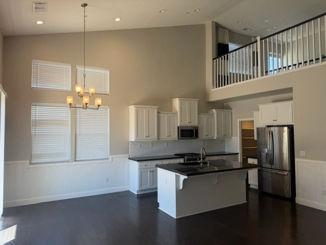 Photo - Gorgeous 3 Bedroom 3 Bathroom Plus Loft Area Home