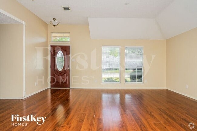 Building Photo - 8713 Briarcrest Dr Rental