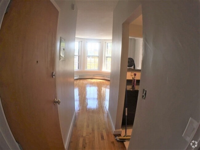 Building Photo - 25 Saint Stephen St Unit 2 Rental